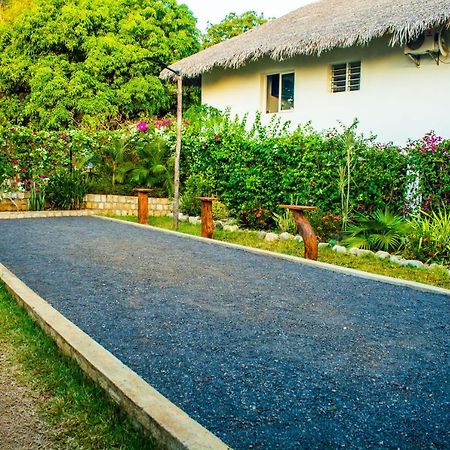 Tiako Villas Ambondrona  Exterior foto